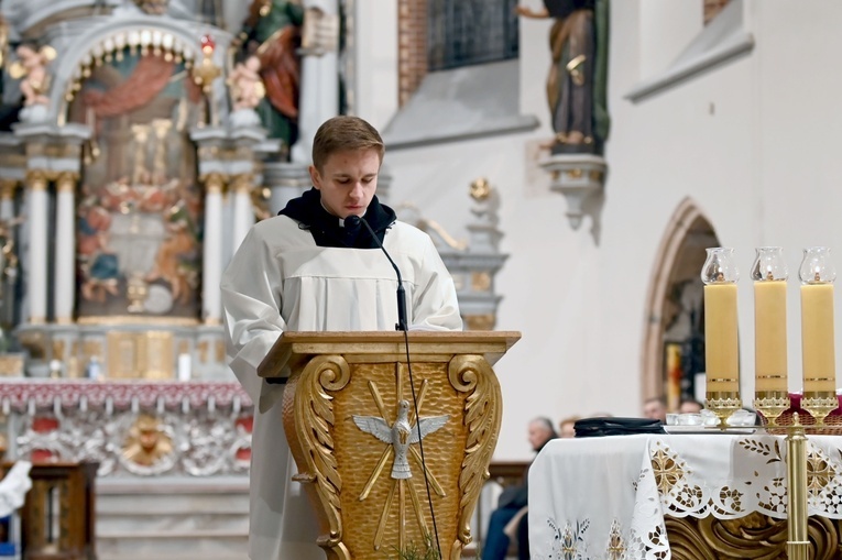 Ząbkowice Śl. Lutowa Msza św. z modlitwą o uzdrowienie