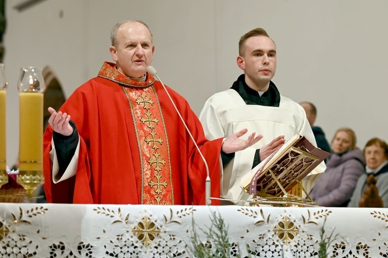 Ząbkowice Śl. Lutowa Msza św. z modlitwą o uzdrowienie