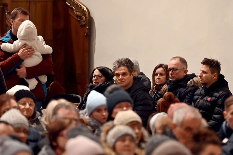 Ząbkowice Śl. Lutowa Msza św. z modlitwą o uzdrowienie