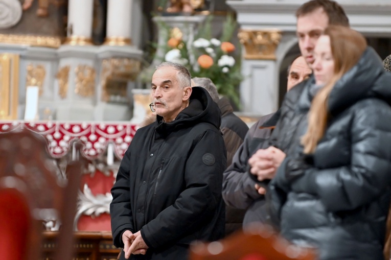 Ząbkowice Śl. Lutowa Msza św. z modlitwą o uzdrowienie