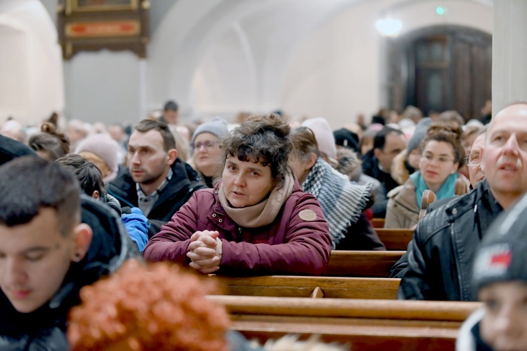 Ząbkowice Śl. Lutowa Msza św. z modlitwą o uzdrowienie