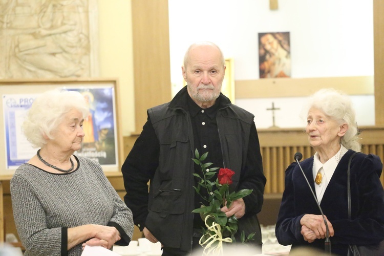 Kościoły, kościółki, kaplice