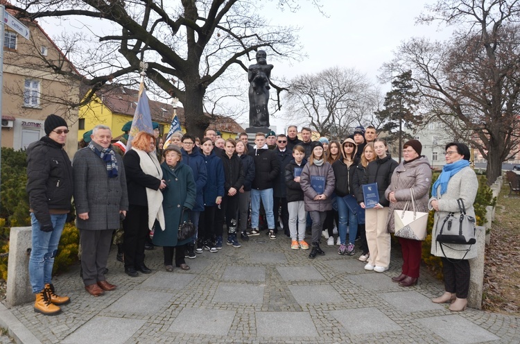 83. rocznica masowej deportacji Polaków na Sybir w Strzegomiu