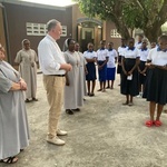 Biskup w kongijskich szkołach