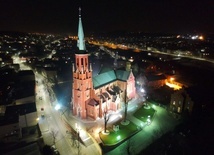 Radzionków. Policja prosi o pomoc w identyfikacji sprawcy włamania