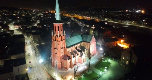 Radzionków. Policja prosi o pomoc w identyfikacji sprawcy włamania