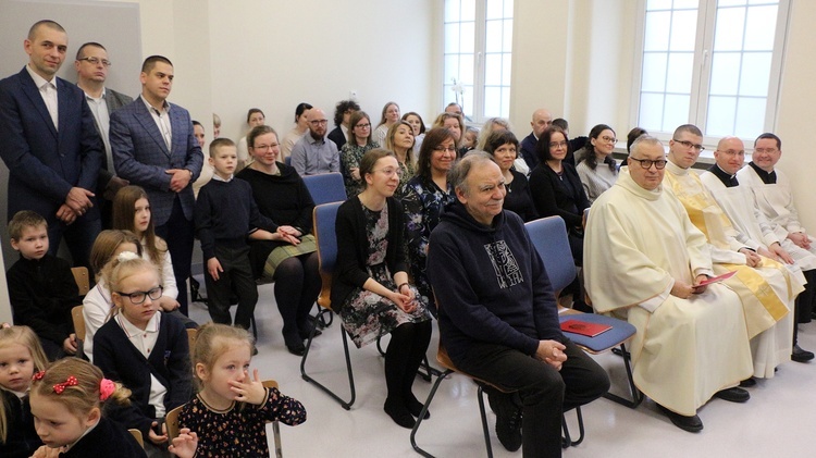 Błogosławieństwo kaplicy w Katolickim Zespole Szkolno-Przedszkolnym "Paulińska"