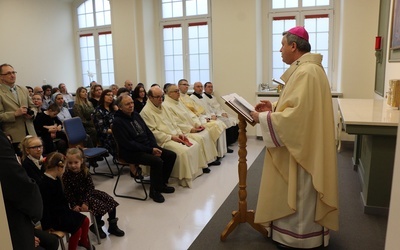 Błogosławieństwo kaplicy w Katolickim Zespole Szkolno-Przedszkolnym "Paulińska"