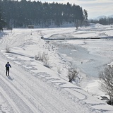 Na nartach wokół lotniska