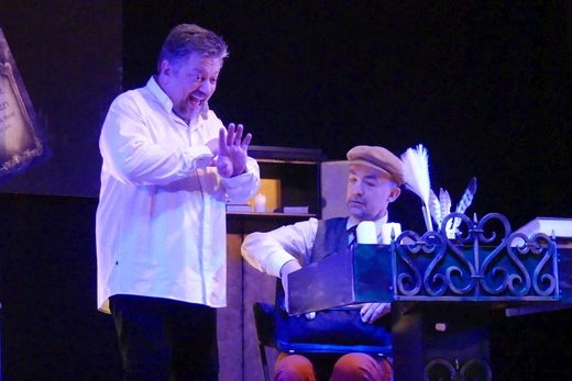Ebenezer Scrooge i inni - nauczyciele bielskiego gastronoma na scenie