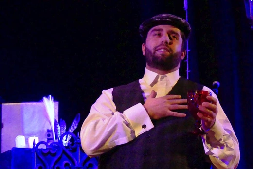 Ebenezer Scrooge i inni - nauczyciele bielskiego gastronoma na scenie