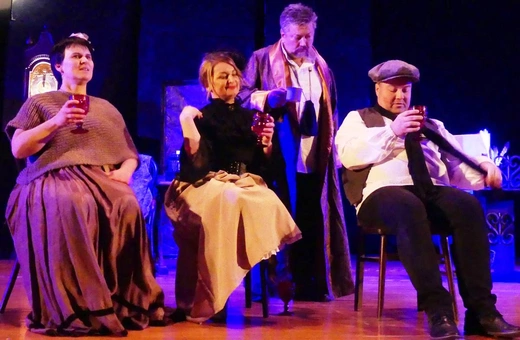 Ebenezer Scrooge i inni - nauczyciele bielskiego gastronoma na scenie