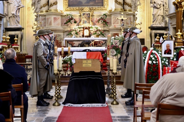 Kraków. Ostatnie pożegnanie uczonego i żołnierza