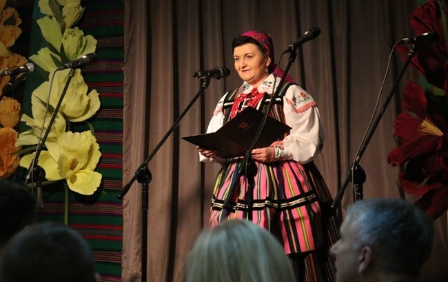 Lucyna Wąsik opowiadała o działalności kół gospodyń wiejskich.