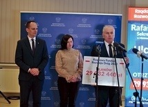 ▲	W Ulanowie zbudują most…