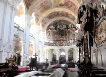 ◄	Jeszcze więcej osób dowie się, jak wielkie piękno skrywa bazylika w Krzeszowie. 