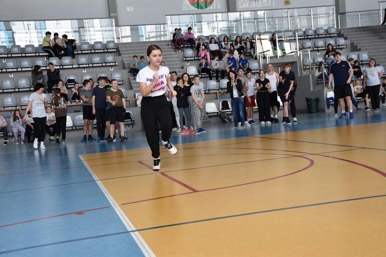 Pierwsze dni zimowiska z ks. Marcinem Zawadą