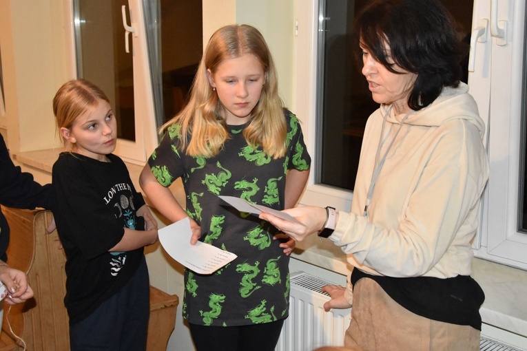 Pierwsze dni zimowiska z ks. Marcinem Zawadą