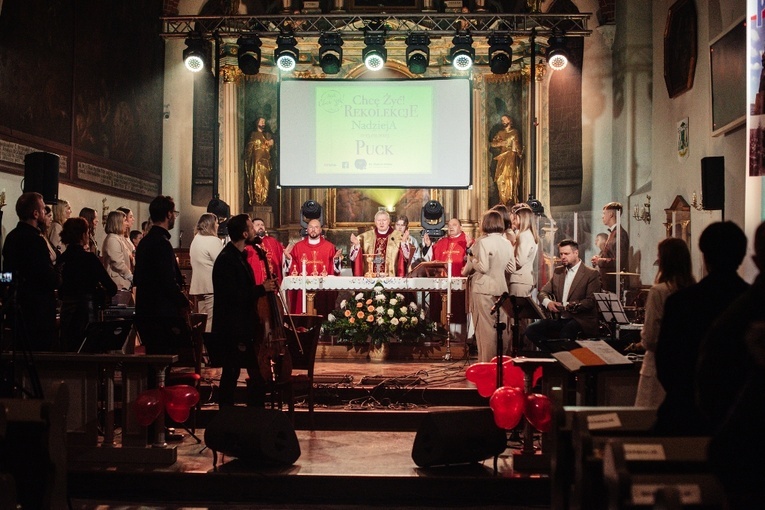 Mszy św. przewodniczył bp Wiesław Szlachetka.