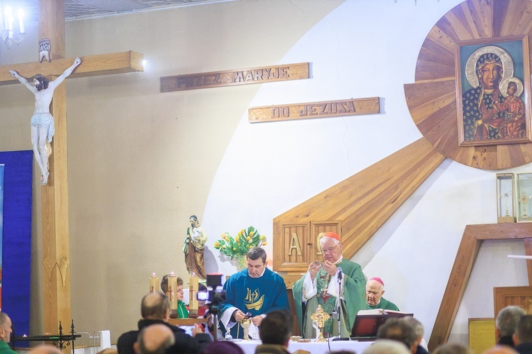 Kardynał Müller odwiedził Wałbrzych