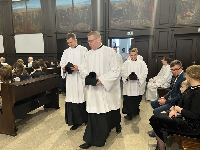 Wyższe Śląskie Seminarium Duchowne. Obłóczny alumnów III roku