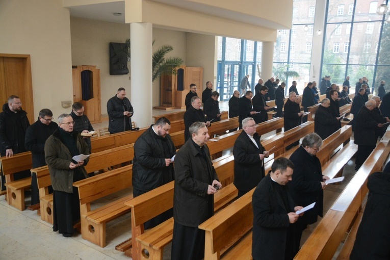 Dzień skupienia księży