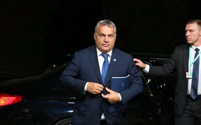 Węgry: Orban poprosił partię o poparcie akcesji Finlandii i Szwecji do NATO