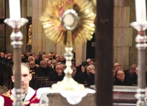 W programie były również adoracja Najświętszego Sakramentu oraz modlitwa Litanią do Chrystusa Kapłana i Żertwy. Księża mogli skorzystać również z sakramentu pokuty i pojednania.