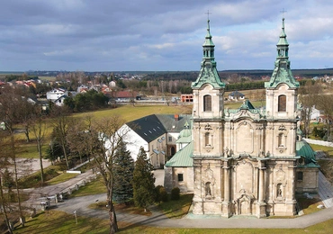 Opactwo w Jędrzejowie to najstarszy klasztor cystersów w Polsce.