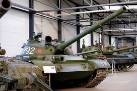 W miejsce utraconych czołgów Rosja rozmieszcza 60-letnie T-62