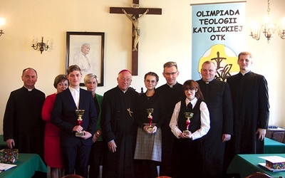 Podczas wręczania zwycięzcom nagród obecni byli także ich katecheci.