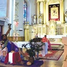 W parafii św. Katarzyny Aleksandryjskiej w Rzeczycy nabożeństwo Gorzkich Żali jest odprawiane bezpośrednio po sumie o 11.30.