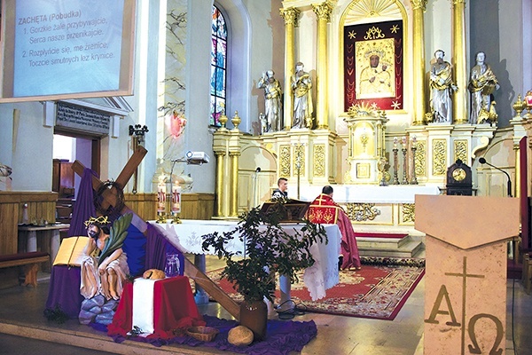 W parafii św. Katarzyny Aleksandryjskiej w Rzeczycy nabożeństwo Gorzkich Żali jest odprawiane bezpośrednio po sumie o 11.30.