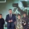 Szef MON: zachęcam do wstąpienia do Wojska Polskiego; to naprawdę dobra propozycja