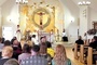 ◄	Eucharystia w kaplicy  sióstr adoratorek.