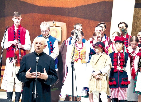 Za koncertowe świadectwo dziękował ks. prał. Stanisław Wawrzyńczyk.