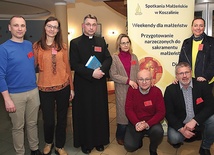Animatorzy: Adrianna i Tomasz Rogowscy, ks. Piotr Domaros, Alina i Jerzy Wójtowiczowie, Małgorzata i Piotr Telegowie.
