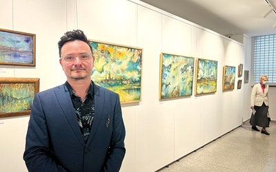 ▲	Artysta po raz pierwszy prezentuje swoje obrazy w Katowicach.