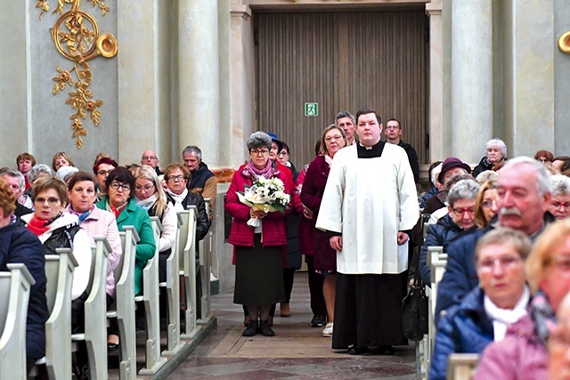 ▼	Majowa pielgrzymka do sanktuarium Matki Bożej Wychowawczyni Powołań Kapłańskich w Paradyżu.