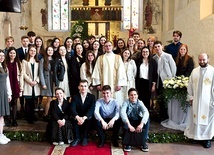 Taka ekipa posługiwała podczas święceń diakonatu.