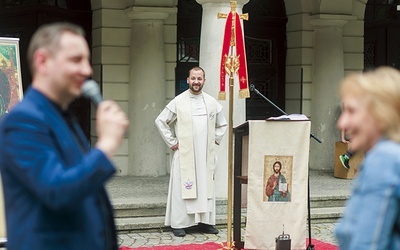 Wspólnotom towarzyszył o. Rafał Kwiecień z parafii św. Józefa w Świdnicy.