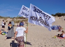 Bez udziału wspólnot ewangelizacja na miarę wyzwań byłaby niemożliwa.
