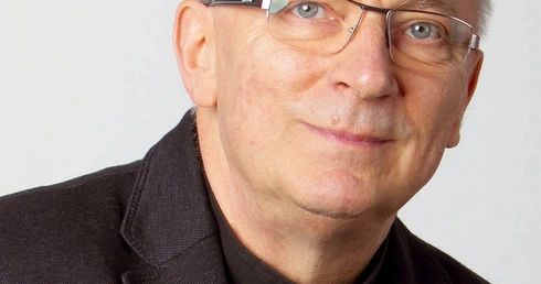 Ks. Jerzy Szymik: Futbol to jedna z ciekawszych baśni mojego życia