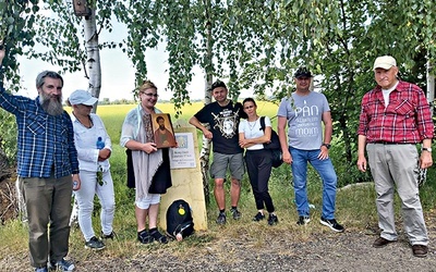 	Pątnicy w drodze. 