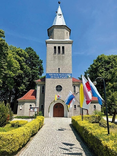 Świątynia stoi już od wieku.