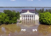 Pod wodą znalazł się główny plac w Nowej Kachowce.