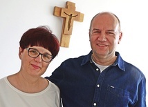 	Anna i Wiesław Jadczukowie niestrudzenie prowadzą dzieło, które zatacza coraz szersze kręgi na Dolnym Śląsku.
