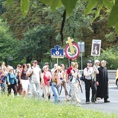 ▲	Już można zapisywać się na rekolekcje w drodze w parafiach i poprzez stronę pielgrzymkową.