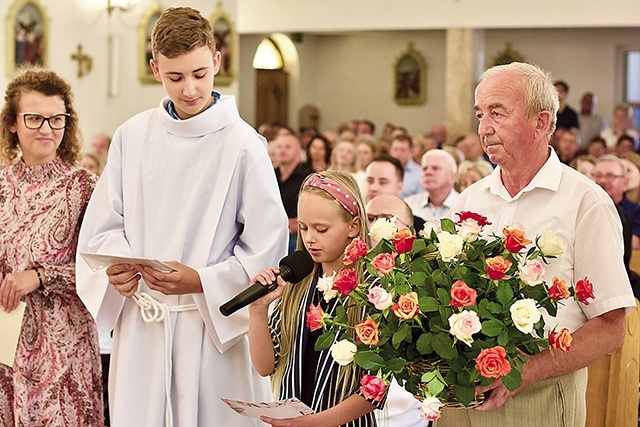 Wierni mówili swojemu duszpasterzowi o swojej wdzięczności za jego dotychczasową posługę.