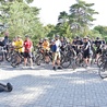 ▲	Cykliści wyruszyli w trasę sprzed gdańskiego sanktuarium MB Fatimskiej.